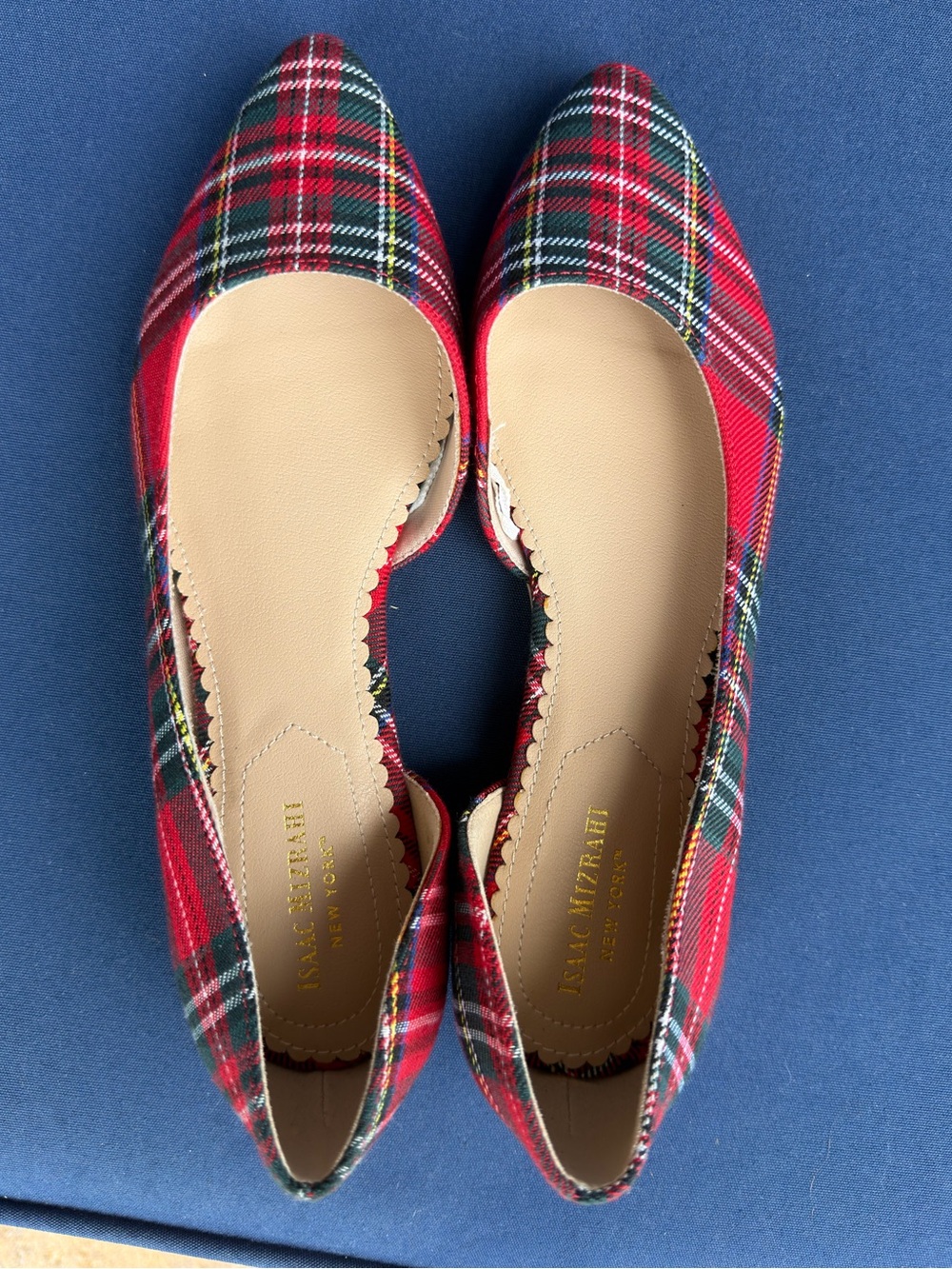 Isaac Mizrahi Amaya Women's Red Tartan Plaid D'Orsay Flats 7.5 Pointed Toe Party - Picture 14 of 16